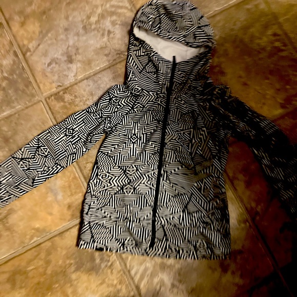 2 Bench Coats AA++ Condition - Picture 2 of 5